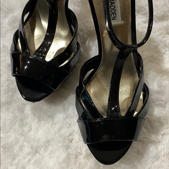 Steve Madden Heels Black Patent Size 9M - Picture 8 of 8